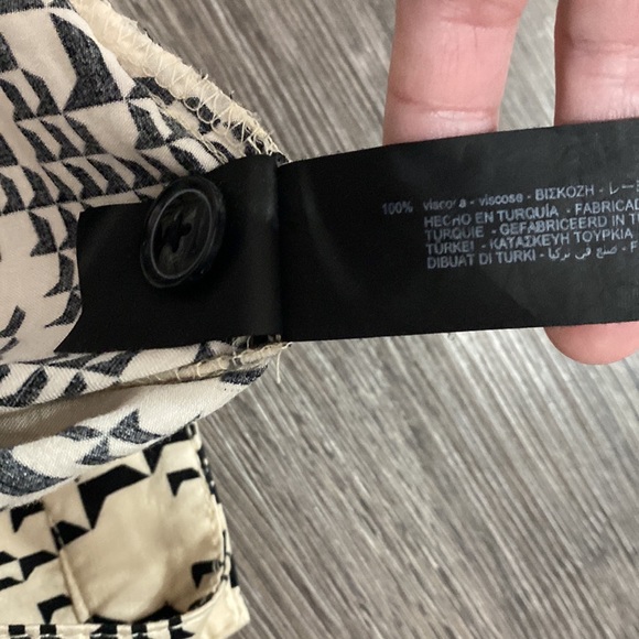 Zara flowy ecru and black pants, sz large - Picture 8 of 12